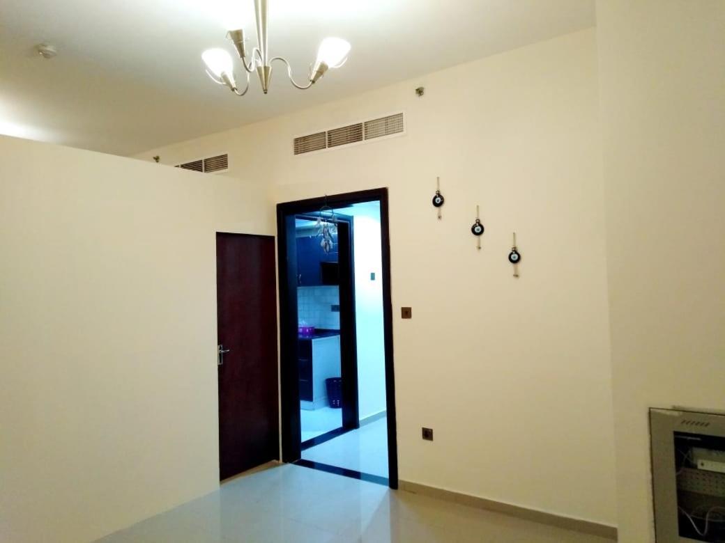 Good Luck Homes Shared Apartments Dubai Exteriör bild